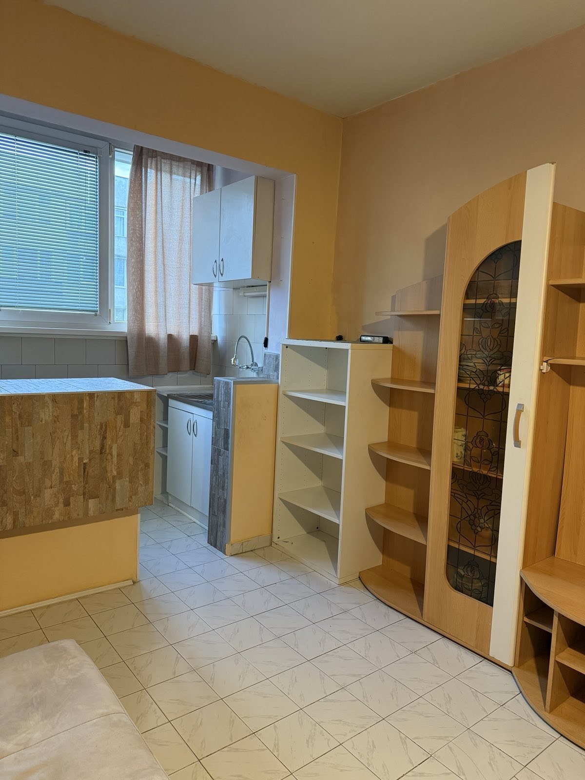 Продава 1-СТАЕН, гр. София, Дружба 1, снимка 2 - Апартаменти - 55310087