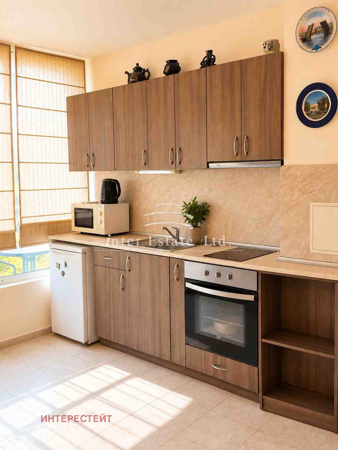Продава 2-СТАЕН, гр. Поморие, област Бургас, снимка 3 - Апартаменти - 55044458