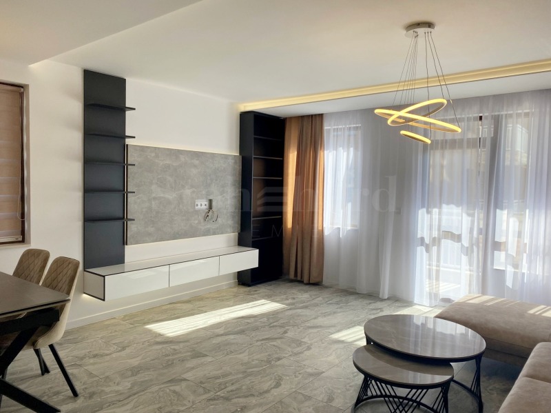 Продава 3-СТАЕН, гр. Пловдив, Остромила, снимка 3 - Апартаменти - 53154321