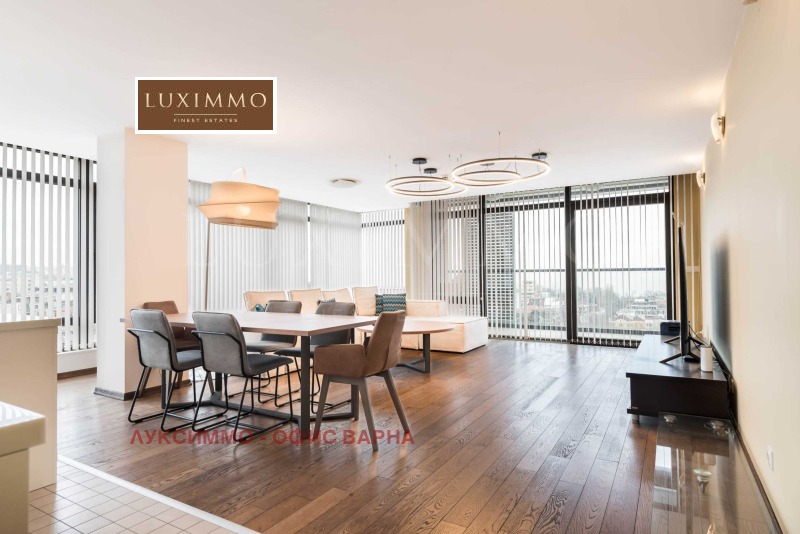 Продава 3-СТАЕН, гр. Варна, Център, снимка 8 - Апартаменти - 53274408