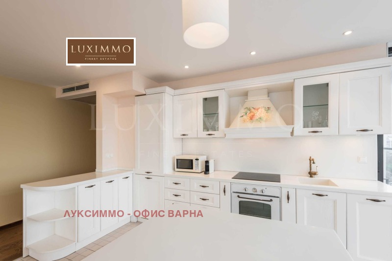 Продава 3-СТАЕН, гр. Варна, Център, снимка 16 - Апартаменти - 53274408