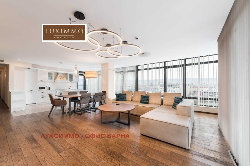 Продава 3-СТАЕН, гр. Варна, Център, снимка 3 - Апартаменти - 53274408