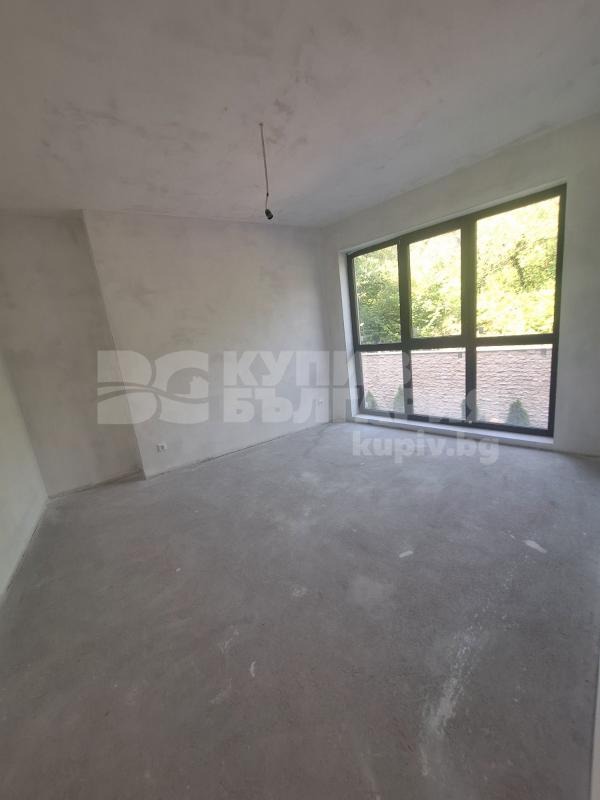 Продава 4-СТАЕН, гр. Варна, Бриз, снимка 9 - Апартаменти - 43983224