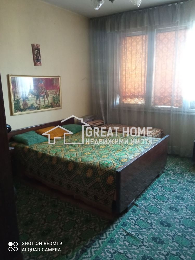 De vânzare  3 dormitoare Târgoviște , Țentâr , 120 mp | 69376117 - imagine [5]