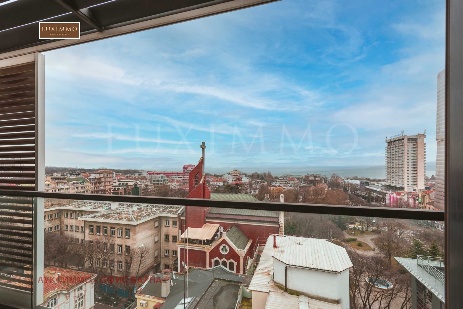 Продава 3-СТАЕН, гр. Варна, Център, снимка 2 - Апартаменти - 53274408