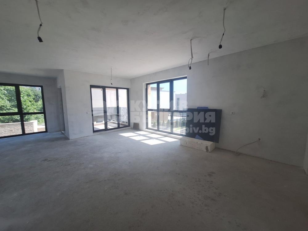 Продава 4-СТАЕН, гр. Варна, Бриз, снимка 5 - Апартаменти - 43983224