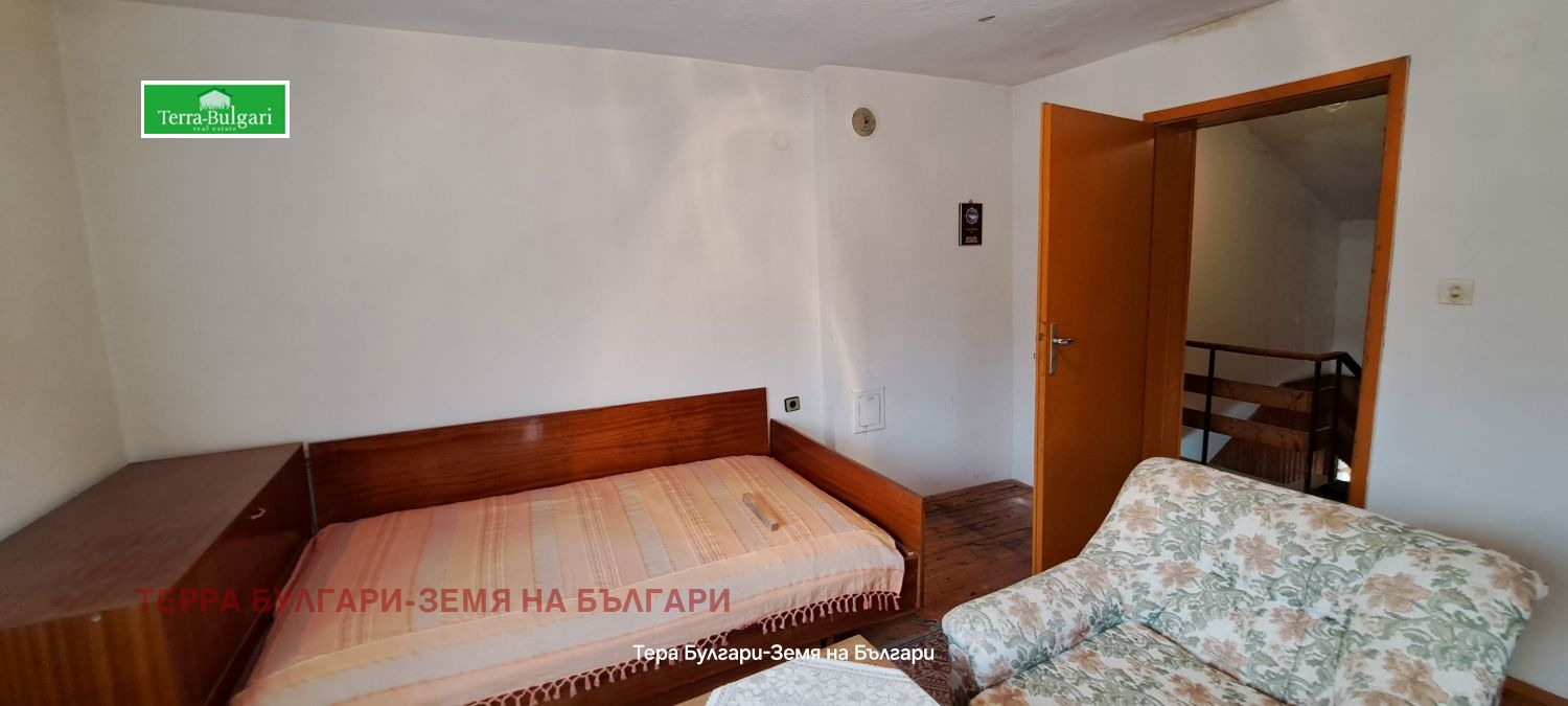 Продава КЪЩА, с. Боснек, област Перник, снимка 6 - Къщи - 53953917