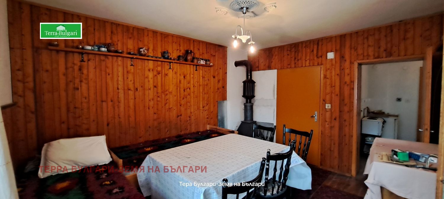 Продава КЪЩА, с. Боснек, област Перник, снимка 2 - Къщи - 53953917