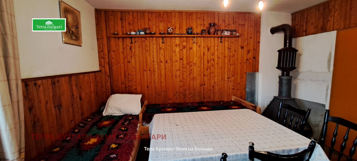 Продава КЪЩА, с. Боснек, област Перник, снимка 2 - Къщи - 53953917