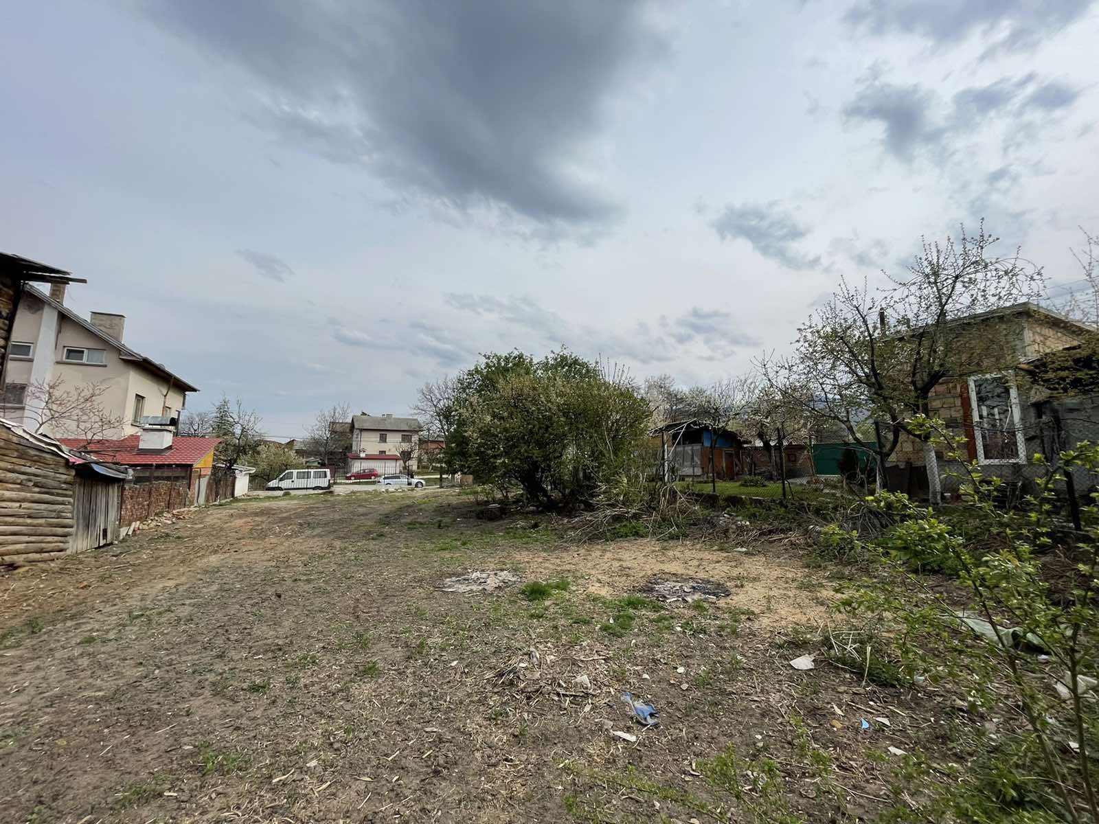 Продава ПАРЦЕЛ, гр. Долна баня, област София област, снимка 2 - Парцели - 53767868