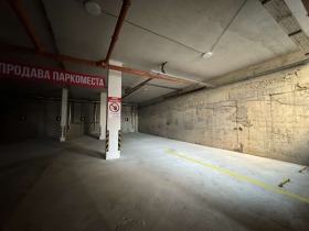 Паркинг простор Вароша, Тарговиште 5