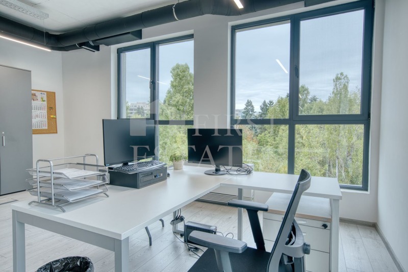 À venda  Escritório Sofia , Hladilnika , 266 m² | 66907727 - imagem [6]