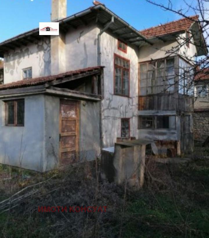 Продава КЪЩА, с. Беляковец, област Велико Търново, снимка 2 - Къщи - 44557312