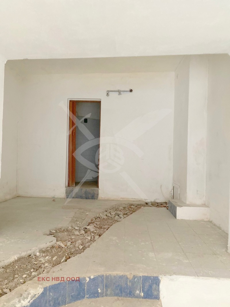 In vendita  Box auto Plovdiv , Marasha , 38 mq | 58055522 - Immagine [3]
