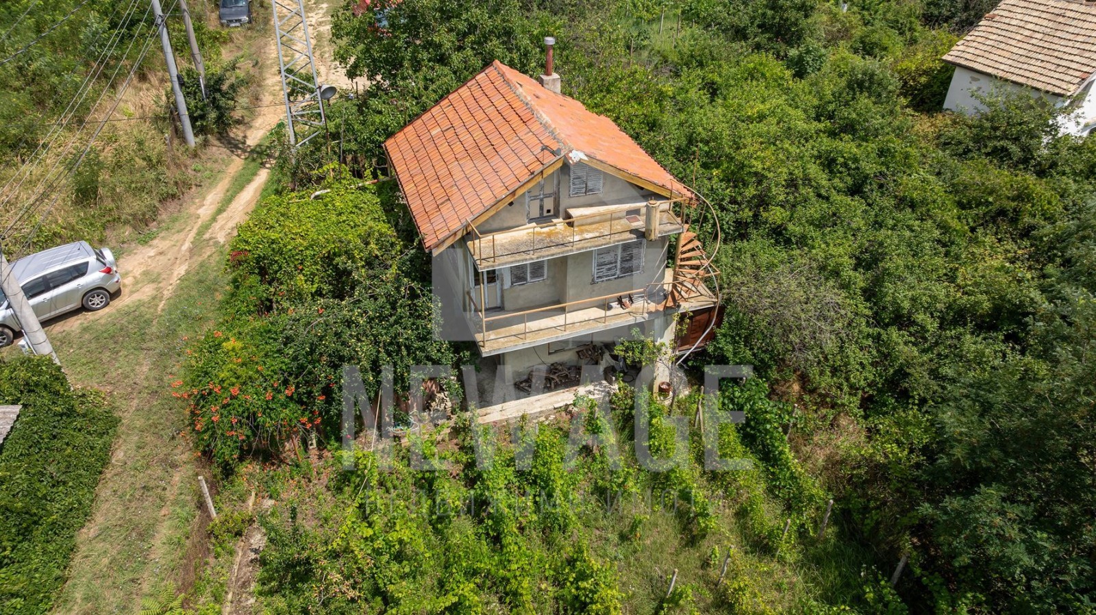 Продава КЪЩА, гр. Варна, м-т Боровец - юг