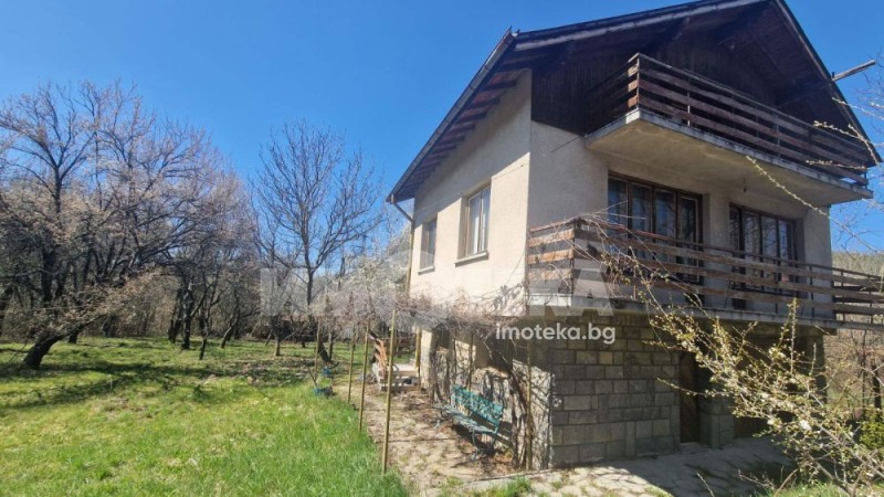 Продава КЪЩА в област Перник, с. Драгичево - 180 кв.м / 220 000 € » 430 282.60 лв., ИМОТЕКА