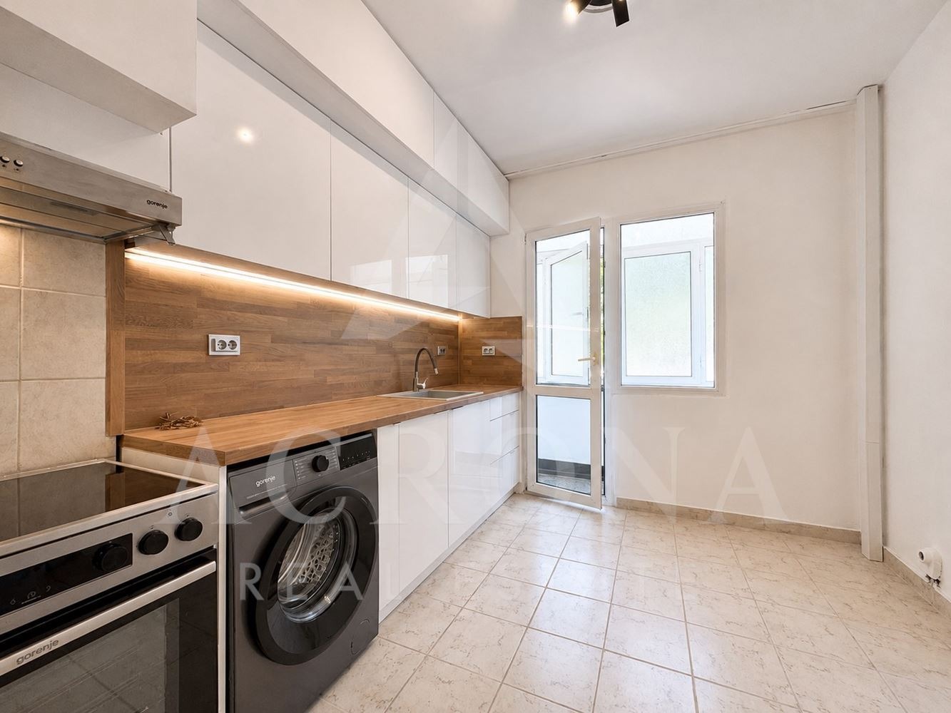Продава 3-СТАЕН, гр. Пловдив, Кючук Париж, снимка 3 - Апартаменти - 55587234