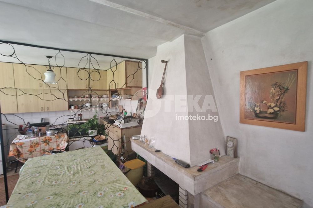 Продава КЪЩА, с. Драгичево, област Перник, снимка 8 - Къщи - 54355985