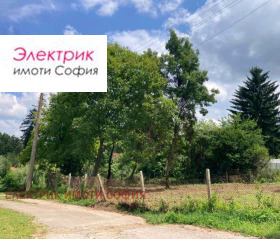 Plot Botevgrad, region Sofia 3