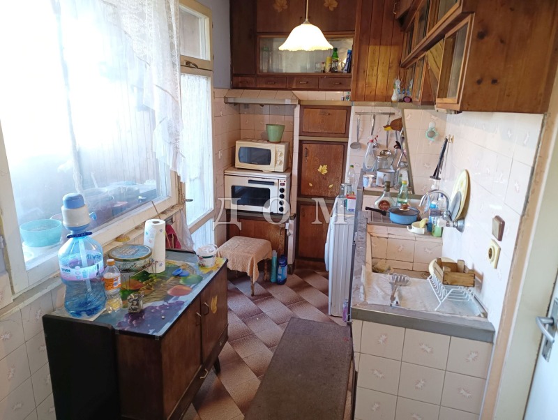 Продава 4-СТАЕН, гр. Шумен, Болницата, снимка 10 - Апартаменти - 53325908