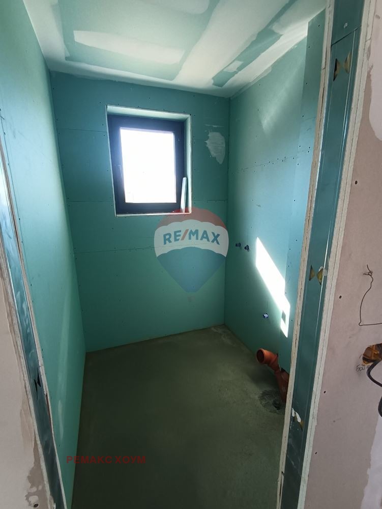 Продава КЪЩА, с. Кичево, област Варна, снимка 13 - Къщи - 47679118