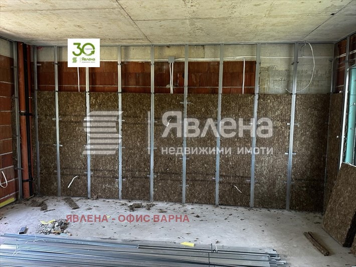 Продава КЪЩА, гр. Варна, м-т Манастирски рид, снимка 9 - Къщи - 49228166