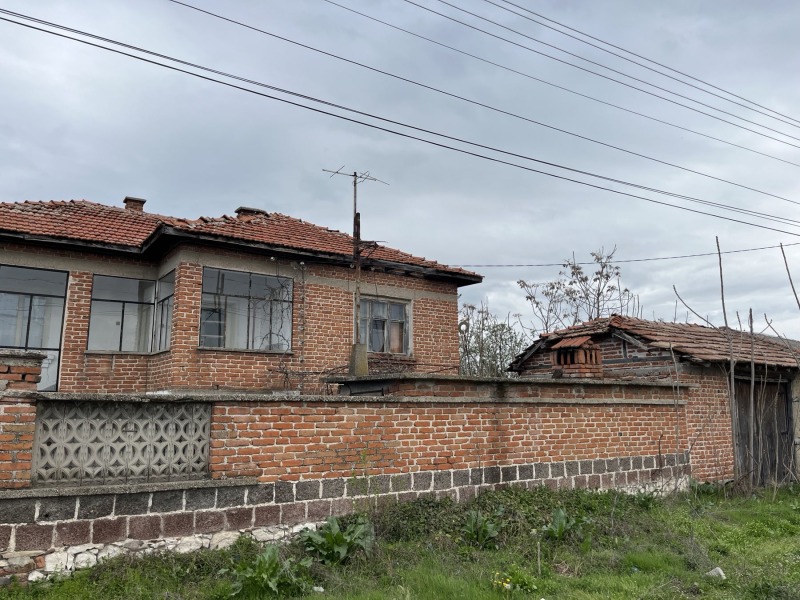 Продава КЪЩА, с. Стряма, област Пловдив, снимка 3 - Къщи - 53071542