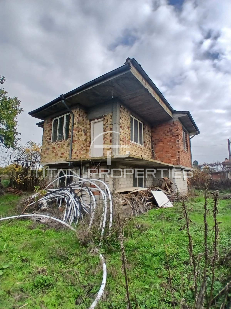 Продава КЪЩА, с. Ръжево, област Пловдив