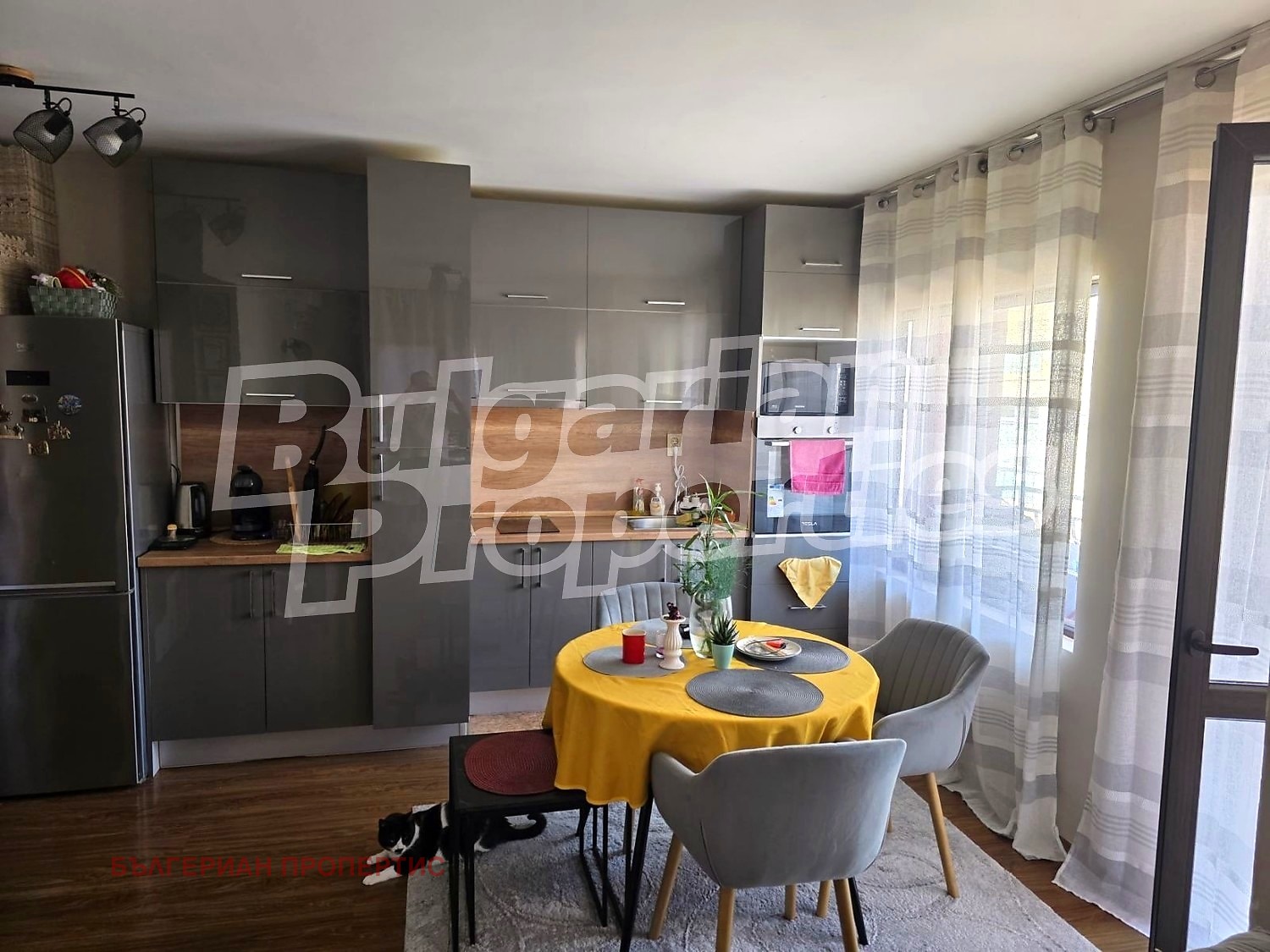 Продава 3-СТАЕН, гр. Несебър, област Бургас, снимка 2 - Апартаменти - 55223665