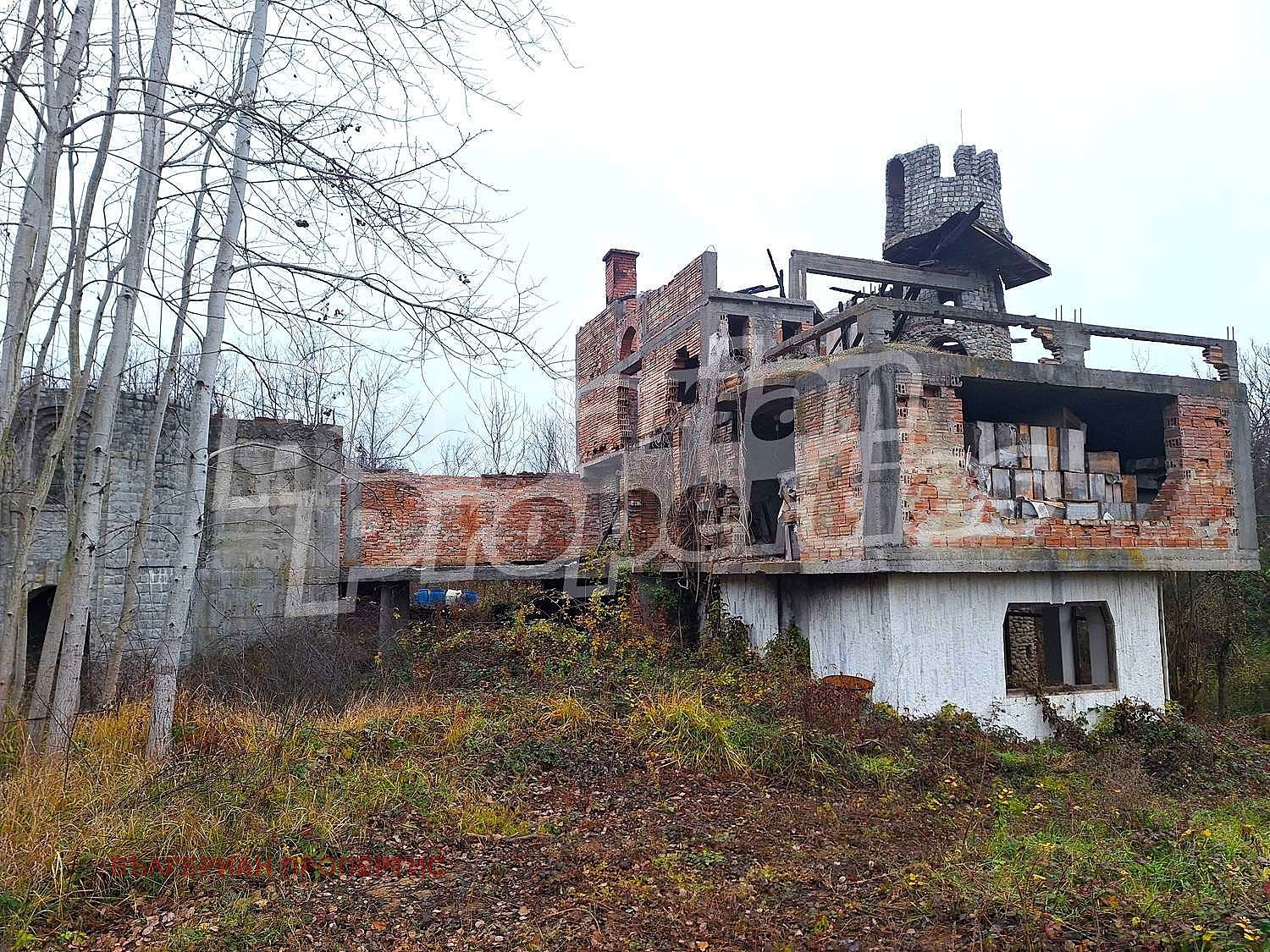 Продава КЪЩА, с. Абланица, област Ловеч, снимка 2 - Къщи - 49556382