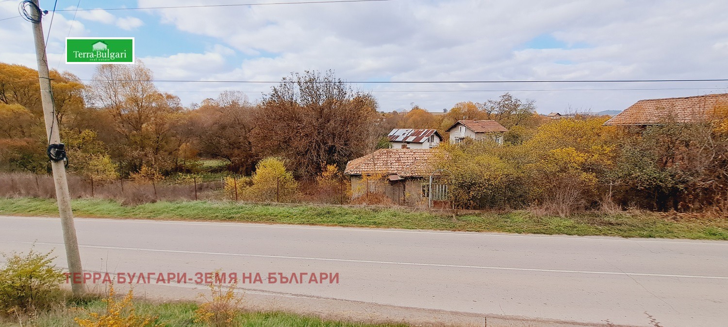 Продава ПАРЦЕЛ, с. Гигинци, област Перник, снимка 2 - Парцели - 55054348