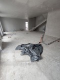 Продава КЪЩА, област София, гр. Божурище • 360000 € / 704098.80 лв. • 17938774 7