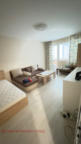 1 Schlafzimmer Ljulin 10, Sofia 1