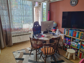 1 Schlafzimmer Borowo, Sofia 1