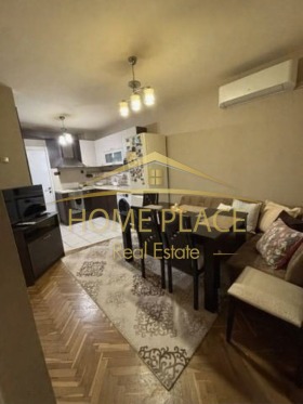 3+ camere da letto Tsentralna poshta, Varna