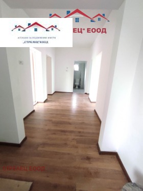 Продажба на етажи от къща в град Добрич - изображение 6 