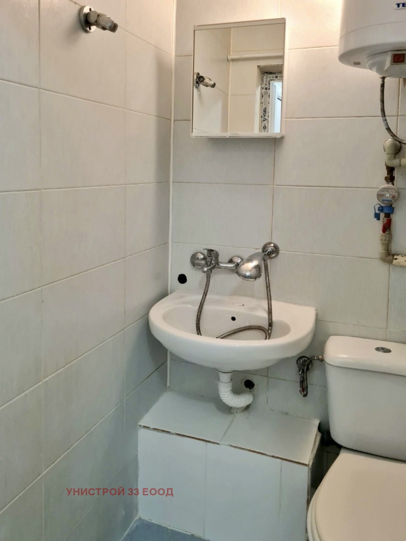 Продава 1-СТАЕН, гр. София, Център, снимка 3 - Апартаменти - 53510305