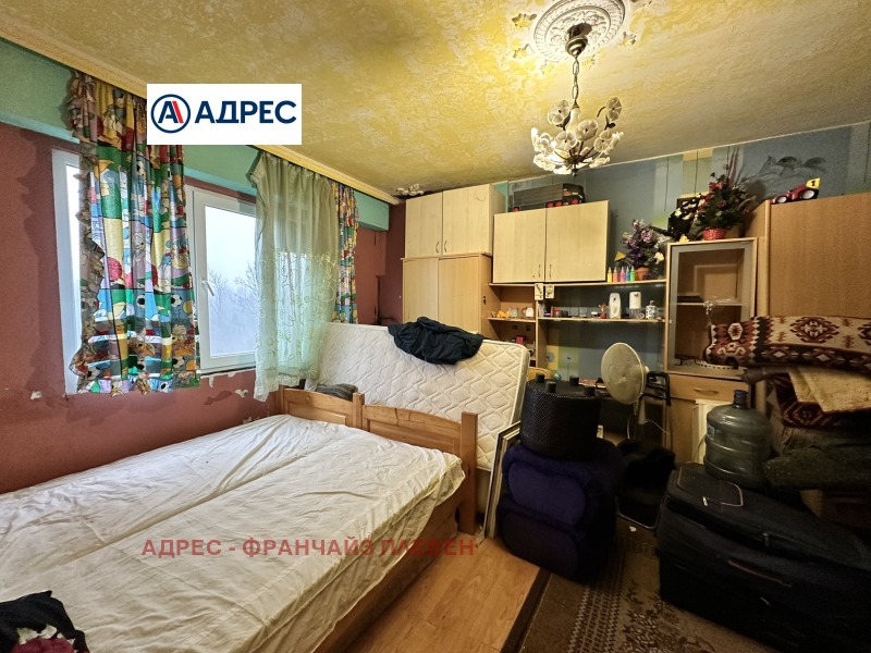 Продава 2-СТАЕН, гр. Плевен, Сторгозия, снимка 2 - Апартаменти - 53123424