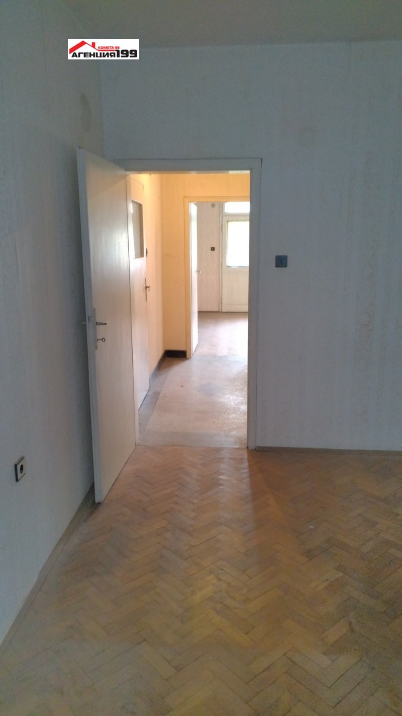 Продава 3-СТАЕН, гр. Русе, Алеи Възраждане, снимка 5 - Апартаменти - 52400380