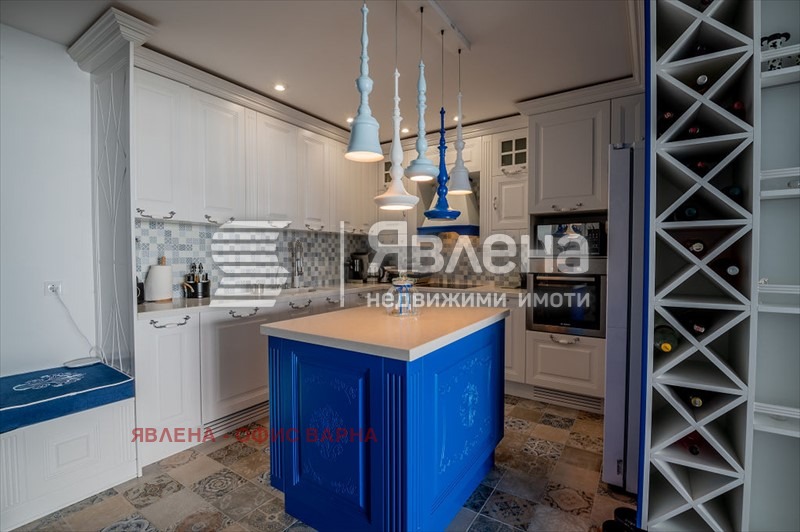 Продава 4-СТАЕН, гр. Варна, Бриз, снимка 5 - Aпартаменти - 48670574