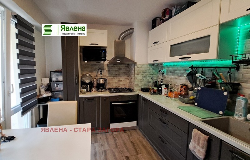 Продава МНОГОСТАЕН, гр. Стара Загора, Център, снимка 2 - Aпартаменти - 46837281