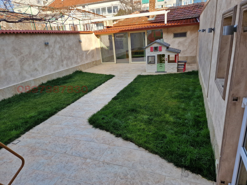 Продава КЪЩА, гр. Ямбол, Аврен, снимка 12 - Къщи - 52782856