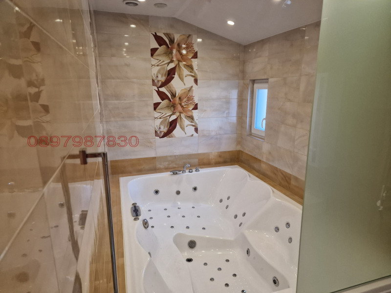 Продава КЪЩА, гр. Ямбол, Аврен, снимка 15 - Къщи - 52782856