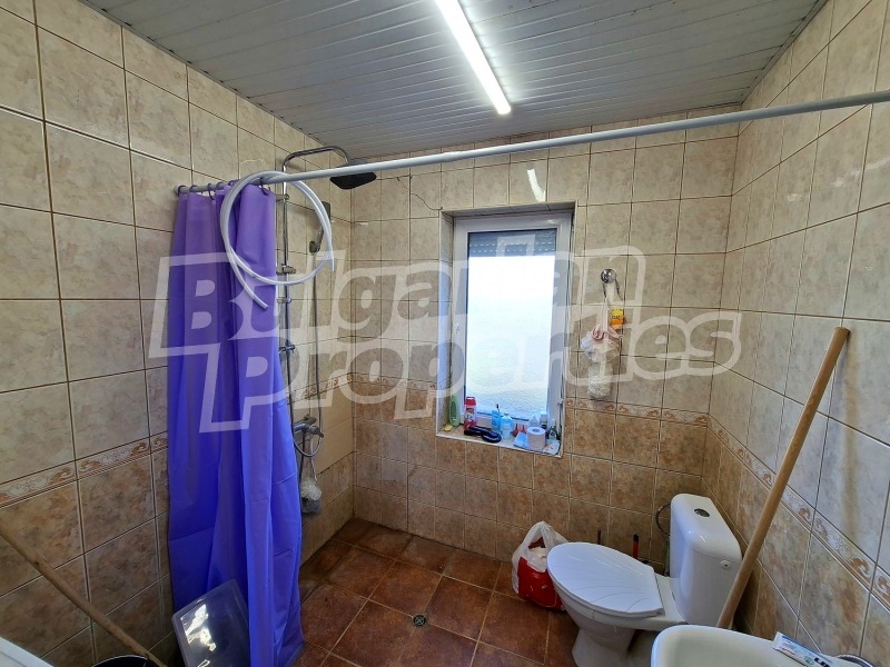 Продава КЪЩА, с. Карапелит, област Добрич, снимка 3 - Къщи - 53008472