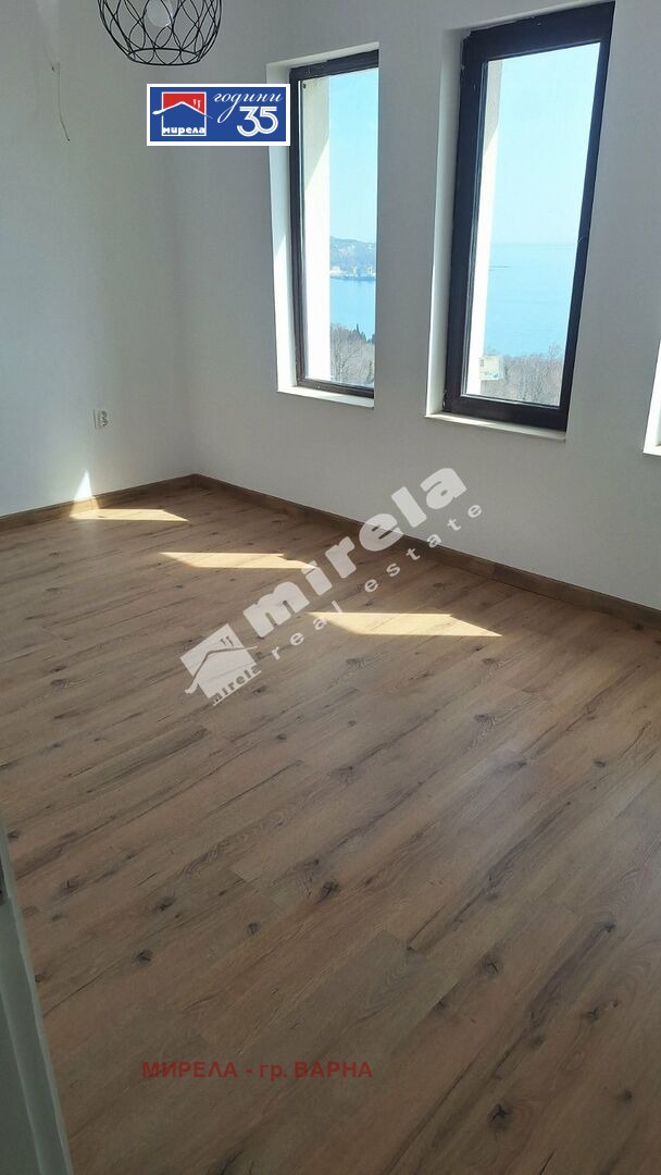 Продава КЪЩА, гр. Балчик, област Добрич, снимка 8 - Къщи - 54064322