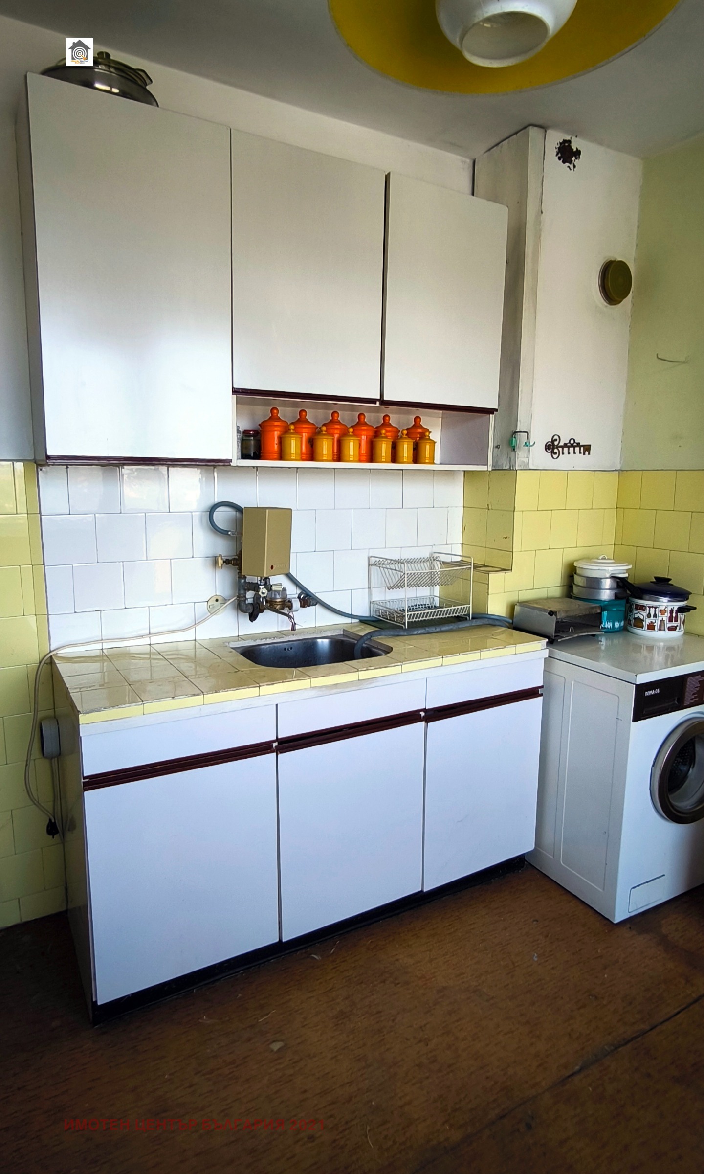 Продава 2-СТАЕН, гр. Казанлък, област Стара Загора, снимка 6 - Апартаменти - 55352777