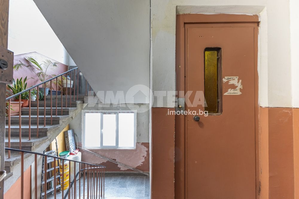 Продава 2-СТАЕН, гр. Варна, Младост 2, снимка 15 - Апартаменти - 56372873