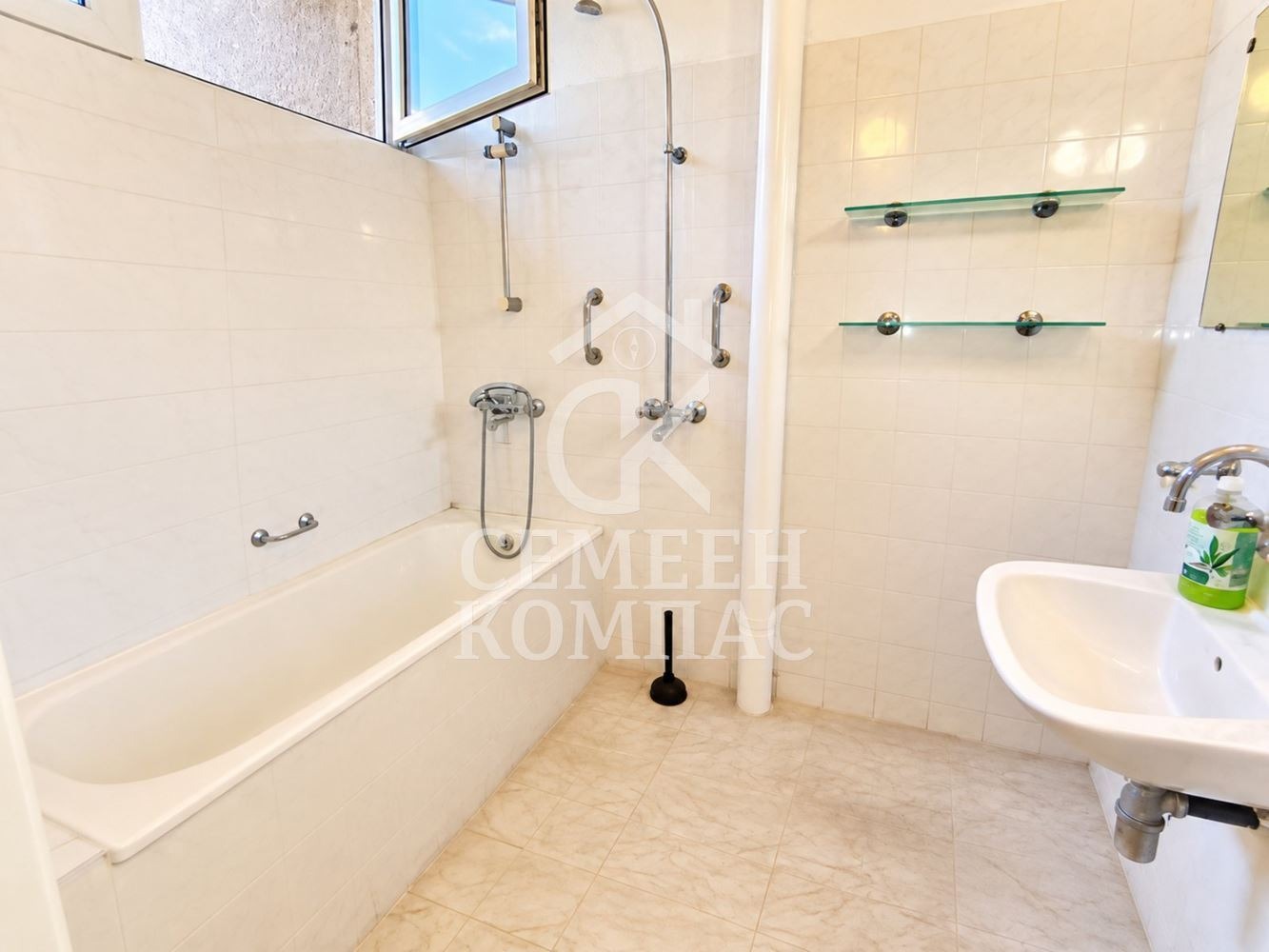 Продава 3-СТАЕН, гр. Пловдив, Младежки Хълм, снимка 15 - Апартаменти - 56702493