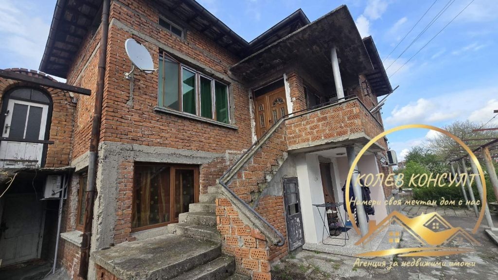 Продава КЪЩА, гр. Гълъбово, област Стара Загора, снимка 2 - Къщи - 54315700