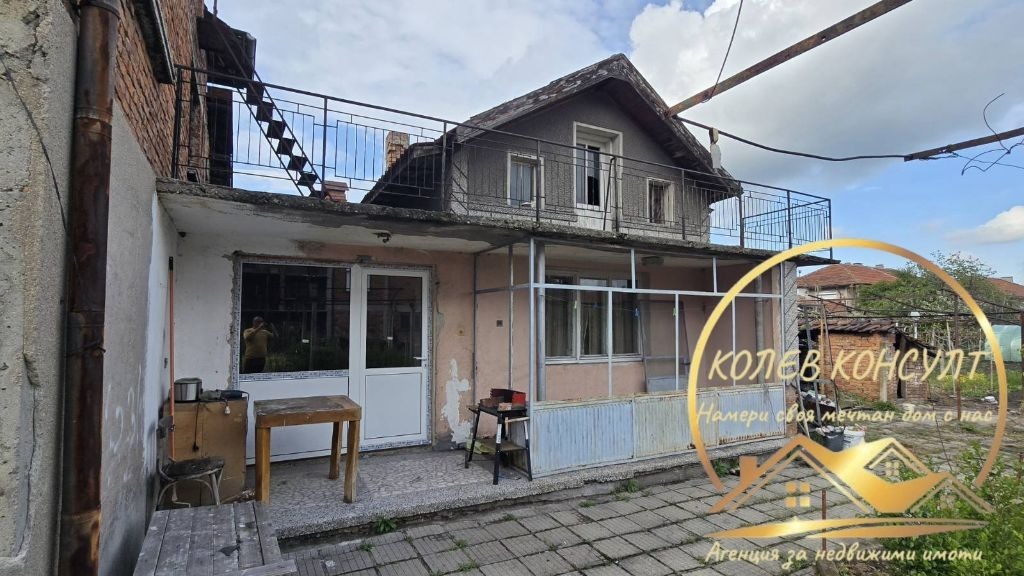 Продава КЪЩА, гр. Гълъбово, област Стара Загора, снимка 3 - Къщи - 54315700